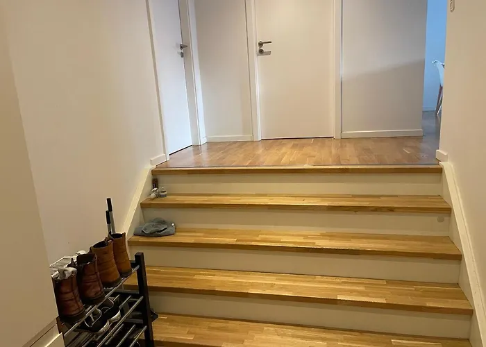 Big In Shared With King Size Bed *